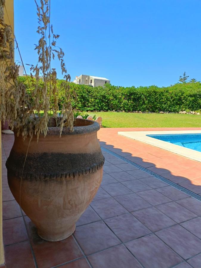 Villa Vega Relax En El Paraiso Es Mercadal Buitenkant foto