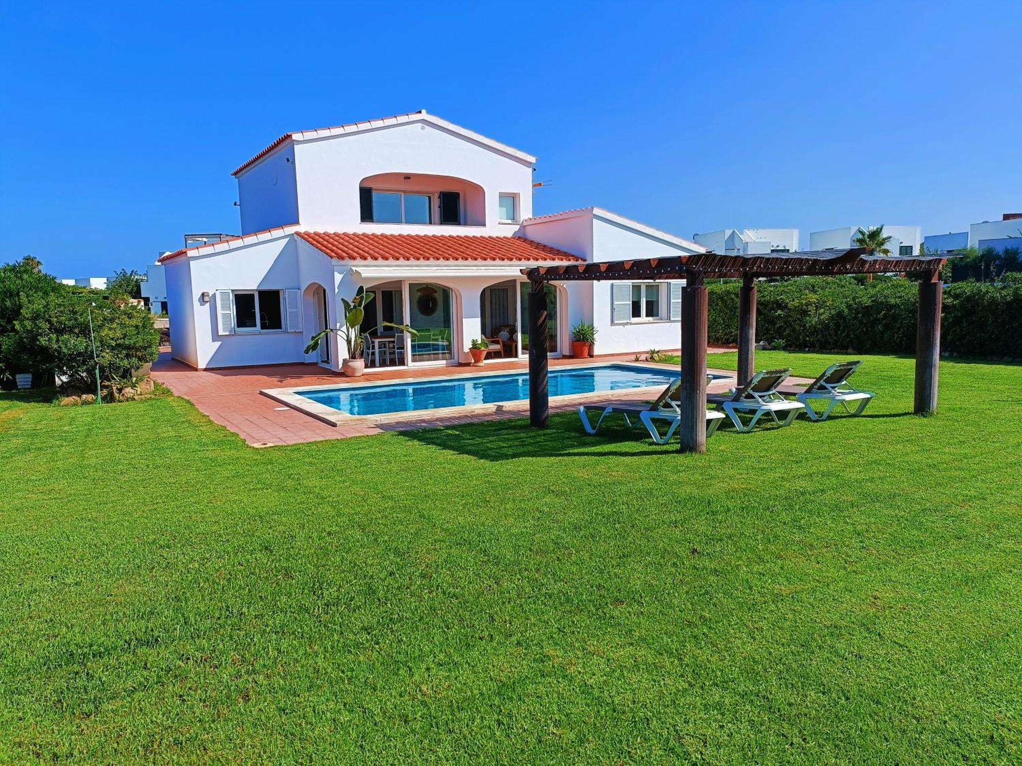 Villa Vega Relax En El Paraiso Es Mercadal Buitenkant foto